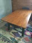 Mesa de jantar rectangular