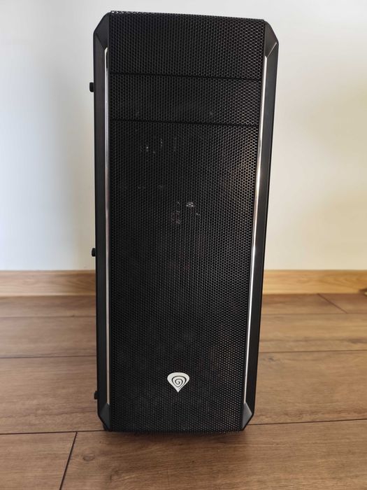 Komputer stacjonarny Ryzen 5 16GB RX580 SSD+HDD Windows 10