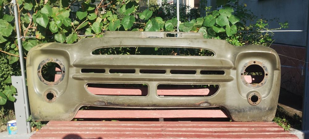 Продаж передня решітка радіатора на зіл-130