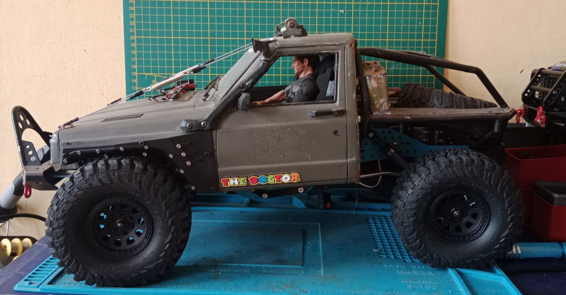TRX-4, Axial scx10, element enduro, Vanquish model RC
