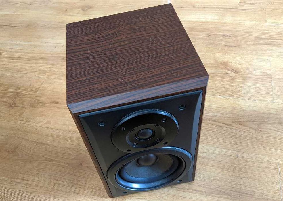 Głośnik półkowa kolumna głośnikowa dwudrożna AKAI SR-810 60W 6Ω 6 ohm