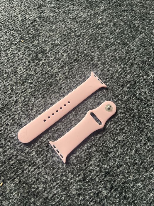 Продам оригінальний ремінець для часів Apple Watch