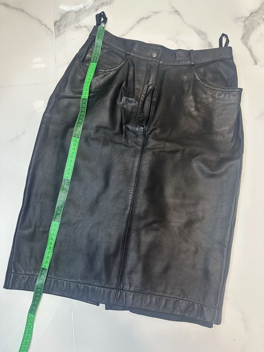 Шкіряна спідниця міді М-л натуральна шкіра