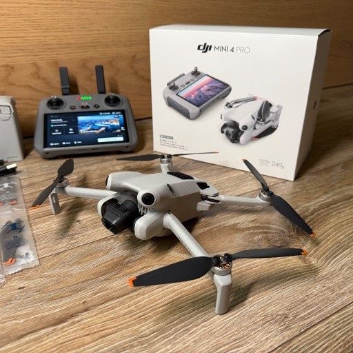 Dji mini 4 Pro fly more combo