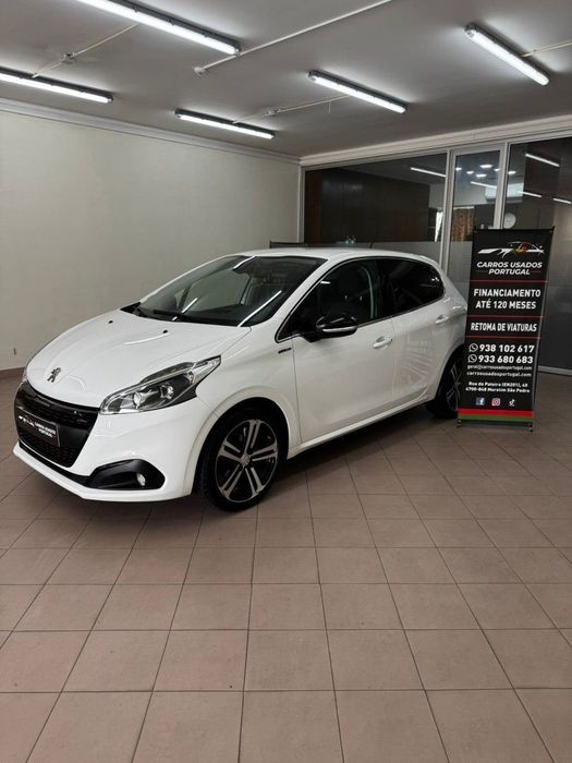 Peugeot 208 1.2 PureTech GT Line