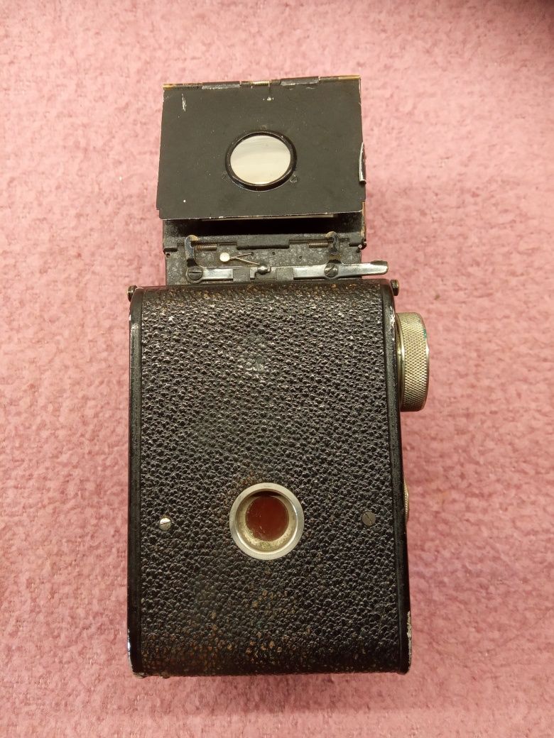Aparat fotograficzny Roglleiflex K1