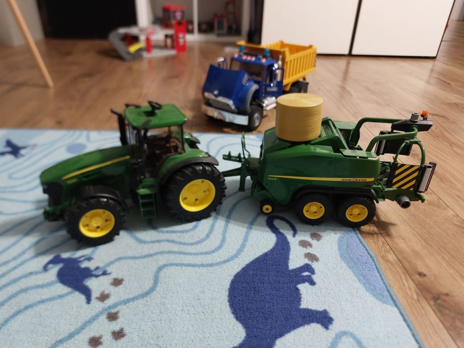 Traktor i balociarka