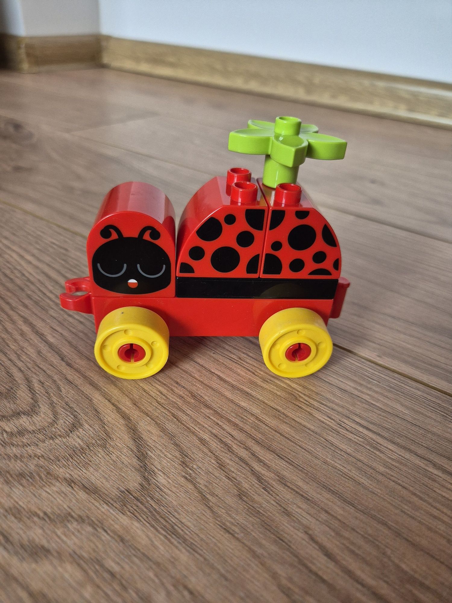 Zestawy lego duplo kreatywny kuferek 10818 i biedronka 10859