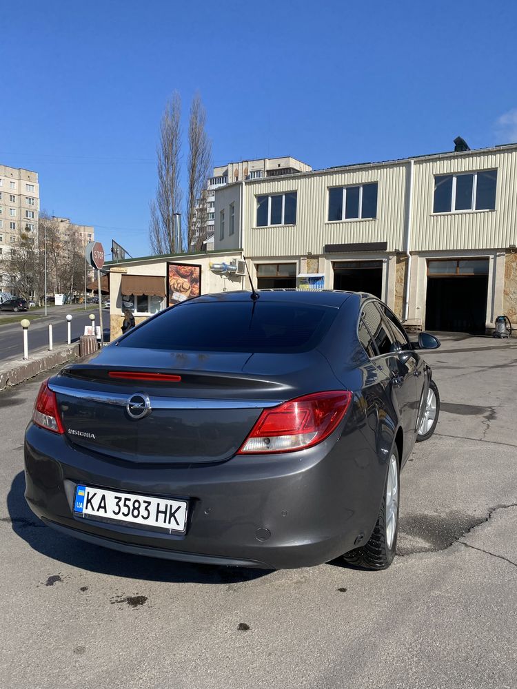 Opel Insignia Cosmo 1.8 GBO4