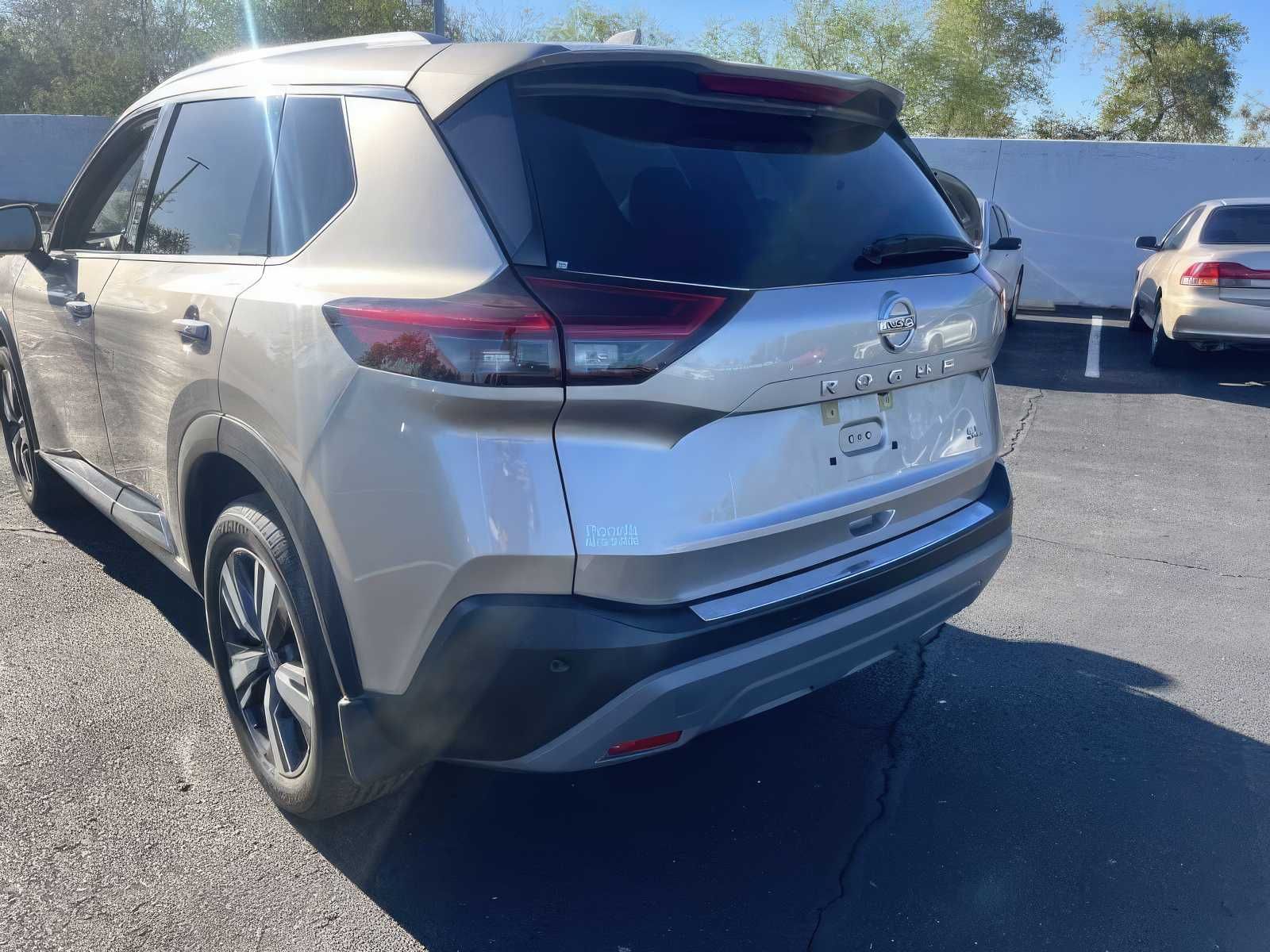 2021 Nissan Rogue SL