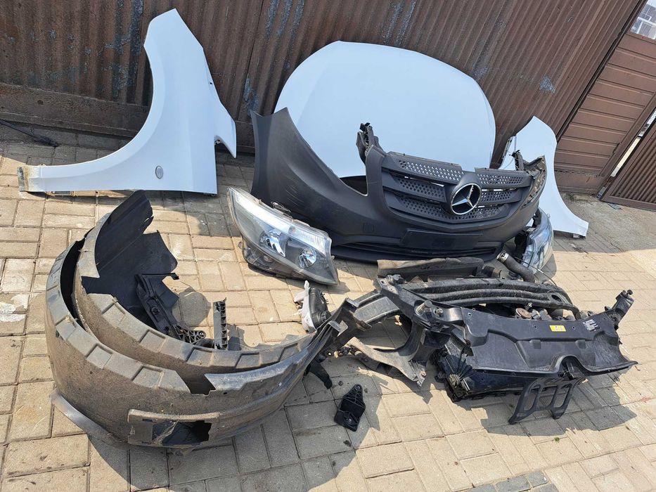 Maska Zderzak Pas Lampy Błotniki Kompletny Przód Mercedes V-Klasa W447