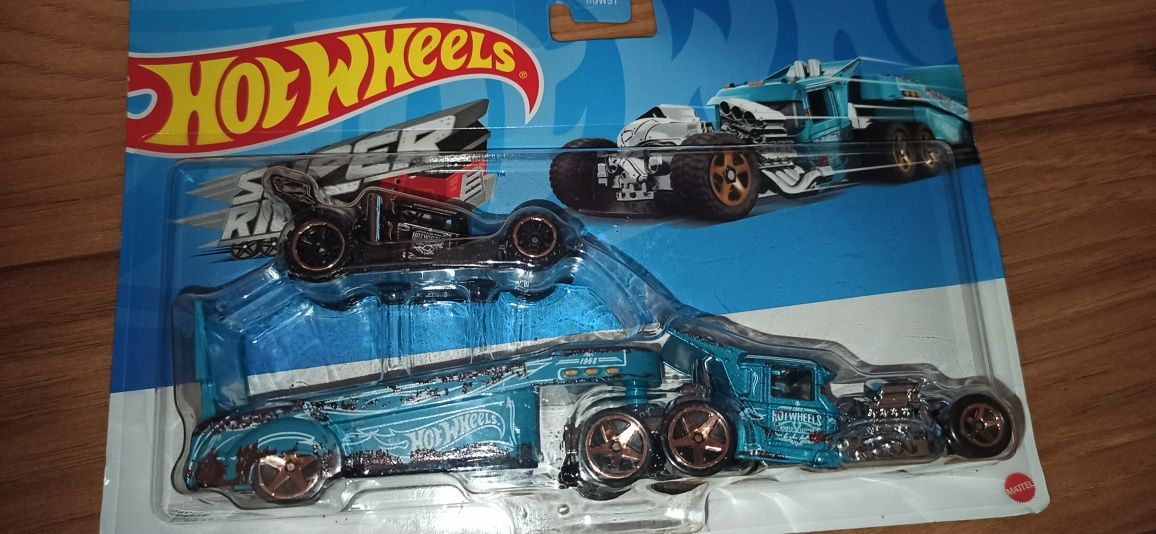 Hot Wheels Super Rigs RAT RIG nowy laweta ciężarówka z naczepą