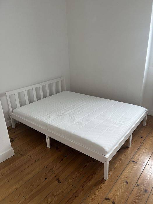 Cama de Casal Branca