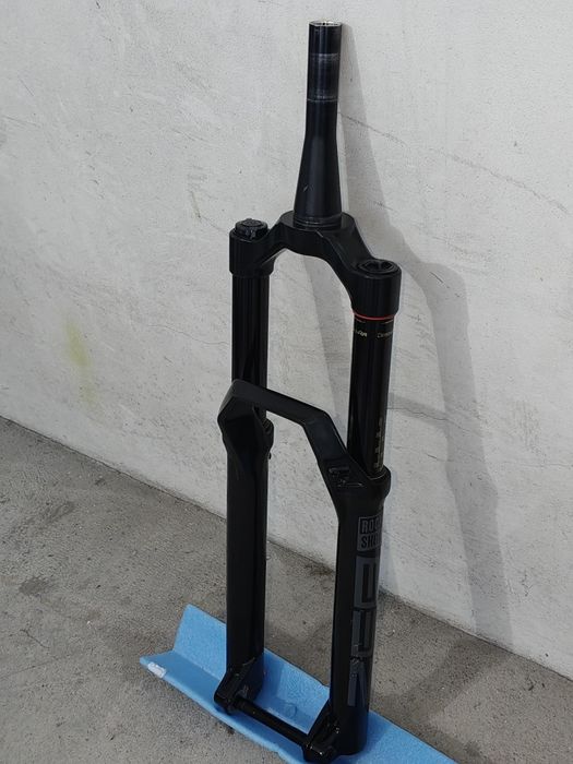 Rockshox zeb select 170mm 29 e-bike