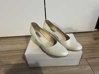 Nowe buty ślubne skórzane La Boda roz 41