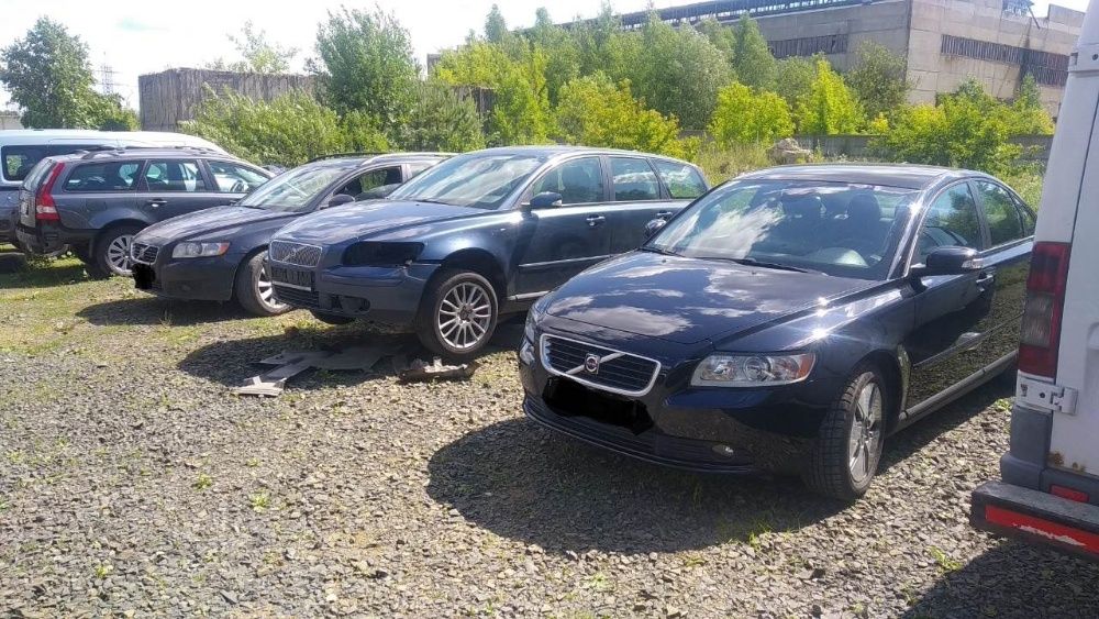 Розборка volvo запчастини volvo s40 s60 v50 v60 v70 xc60 xc70 C30