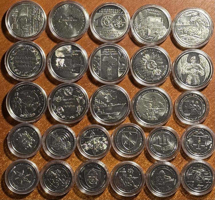 Набор из 27 монет Украины юбилейные 10 гривен 2018-2025 годов.