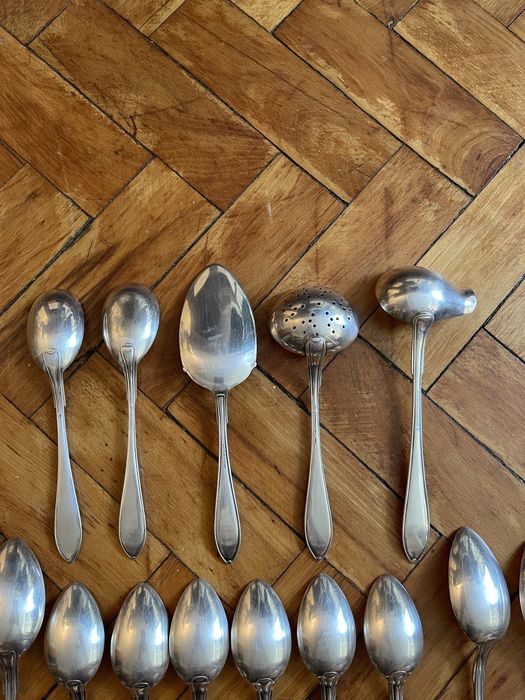 Sztućce posrebrzane stare łyżki obiadowe deserowe platerowane hefra