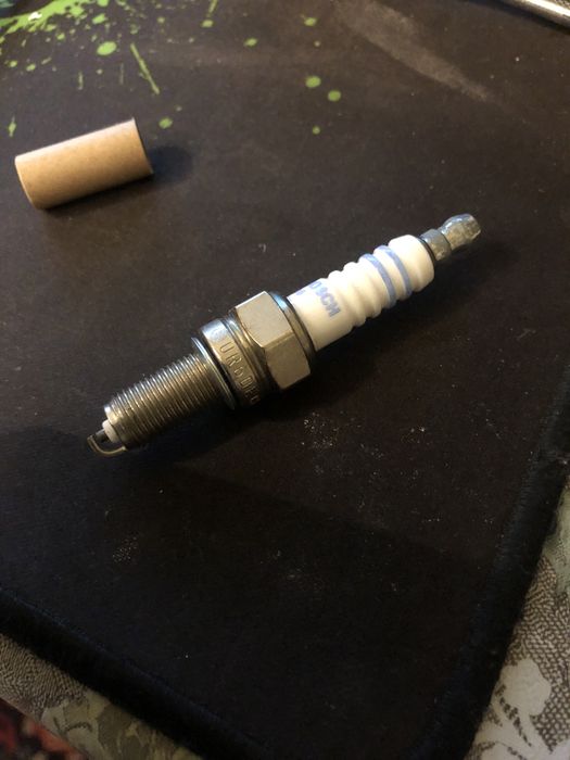 Bosch свічка запалювання