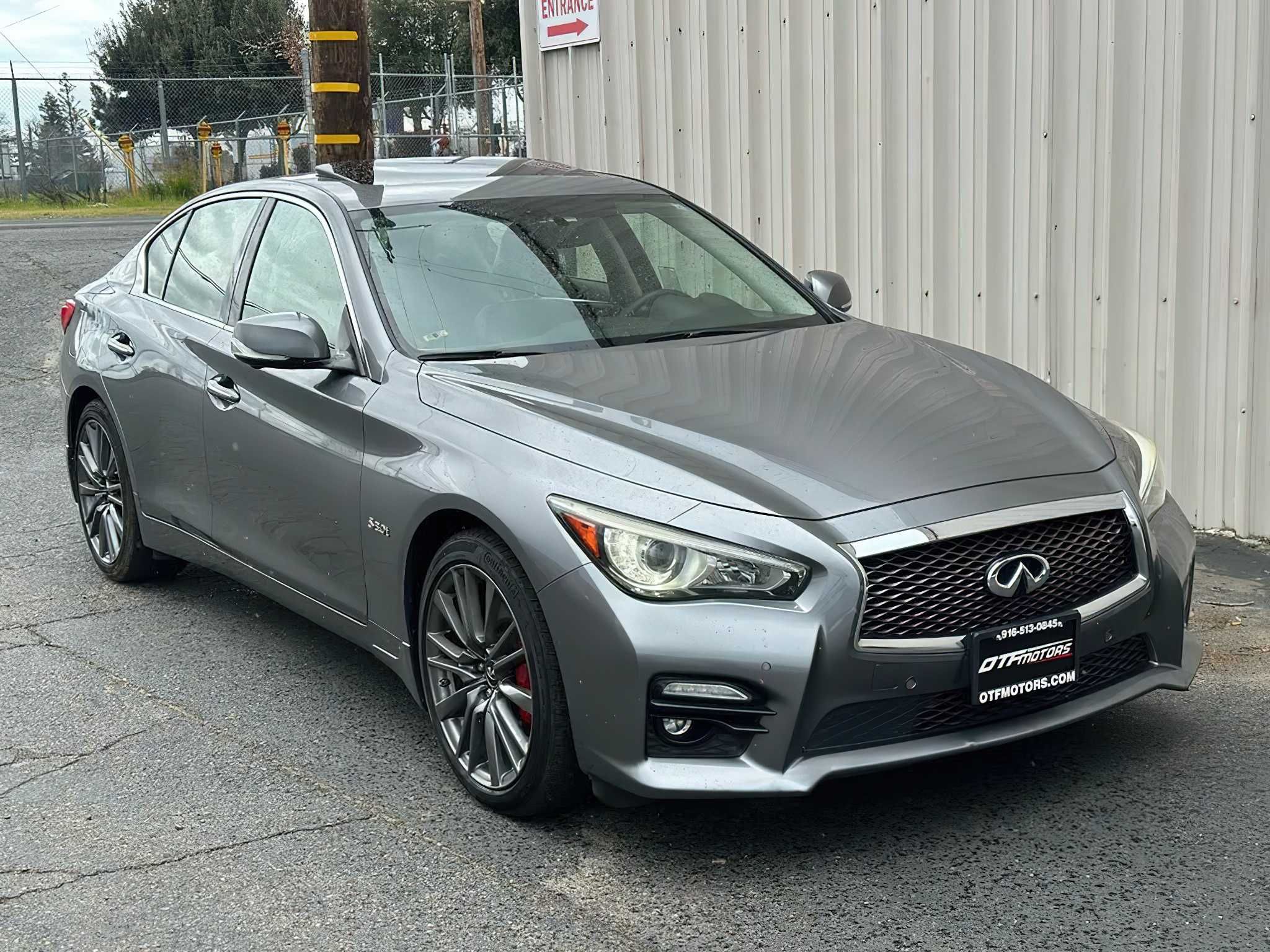 Infiniti Q50 2017 Red Sport 400