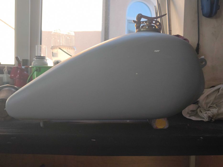 Продам кастом бак на мотоцикл