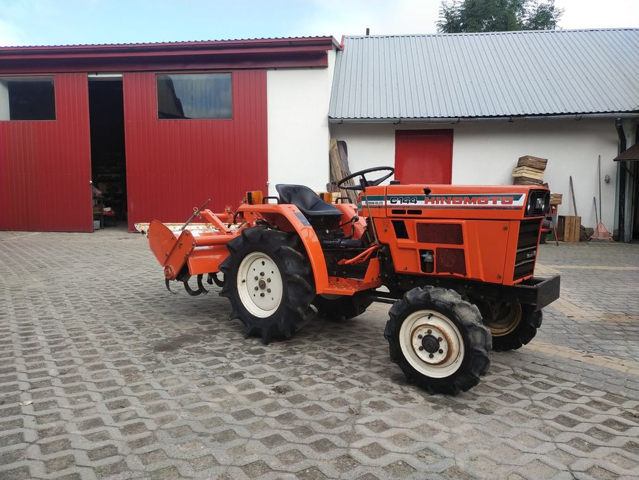 Hinomoto c144+glebogryzarka  mini traktorek ciągniczek ogrodniczy