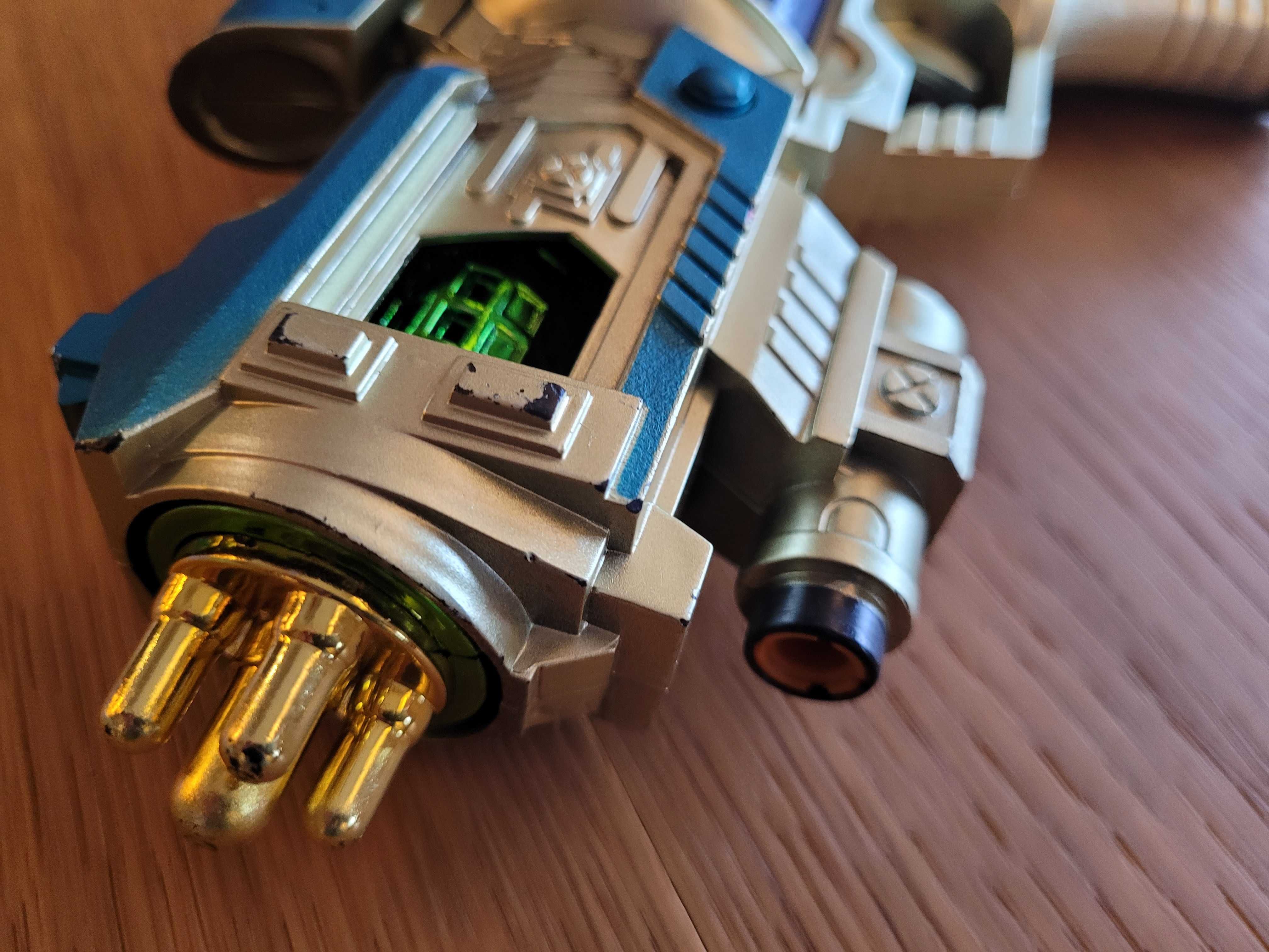 Zabawkowy gun pistolet ruchome elementy