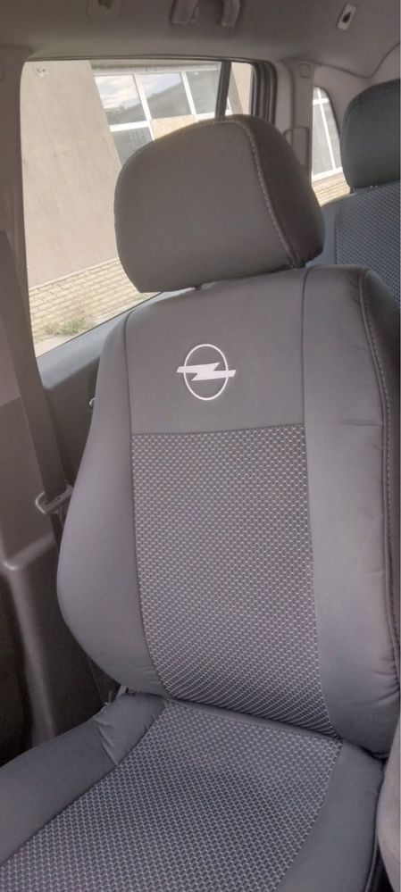 Чохли Авточохли Чехлы Opel Астра zafira Meriva vivaro Astra corsa