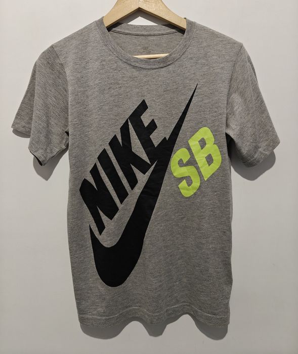 Nike SB koszulka sportowa młodzieżowa 152/158 12/13 lat