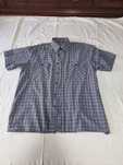 Camisa masculina de manga curta