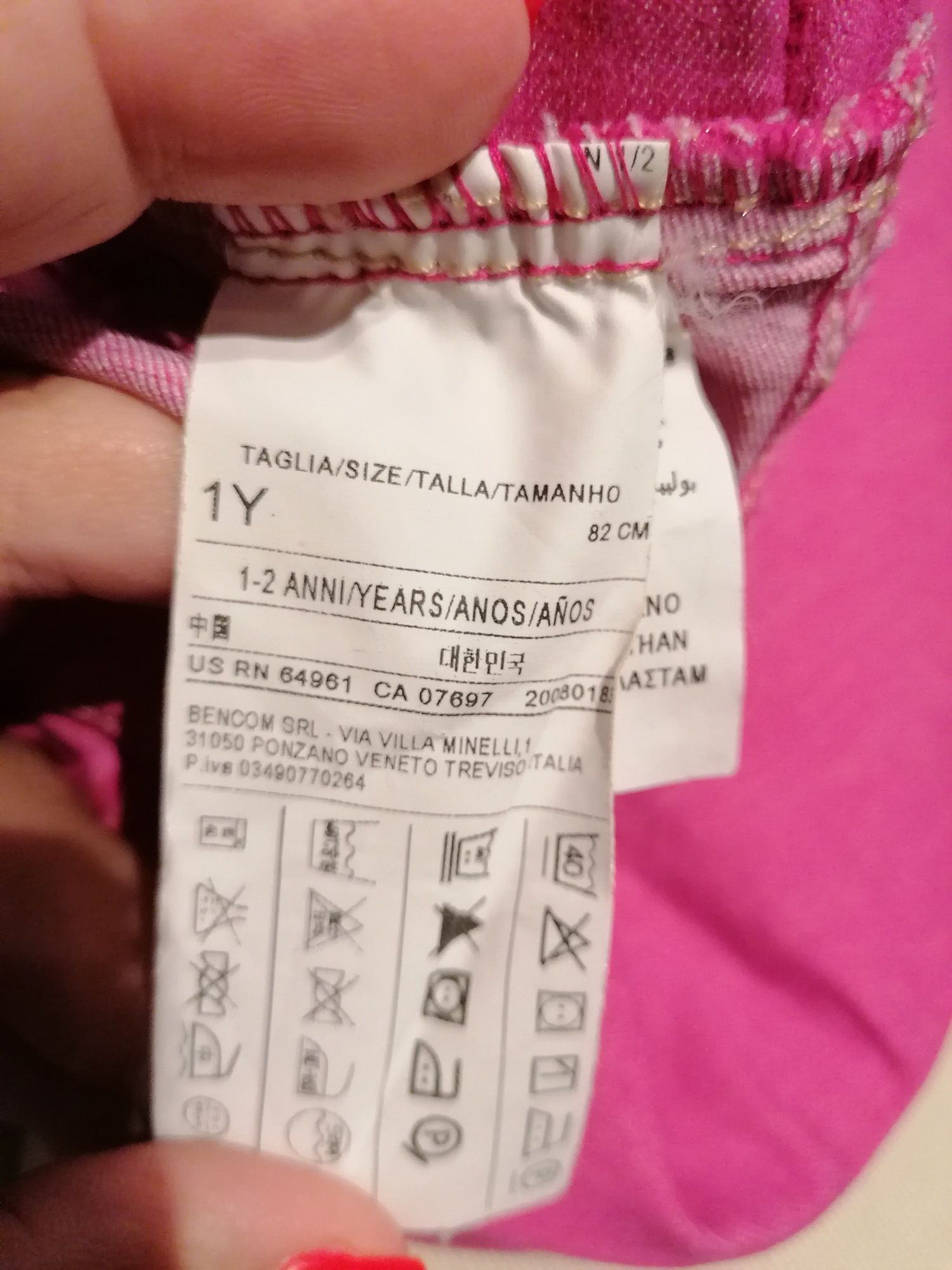 Jeans em rosa para menina - Benneton tamanho 1/2 anos