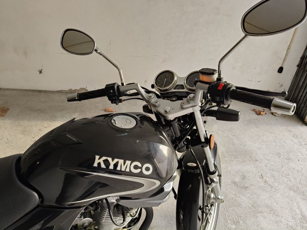 KYMCO pulsar 125