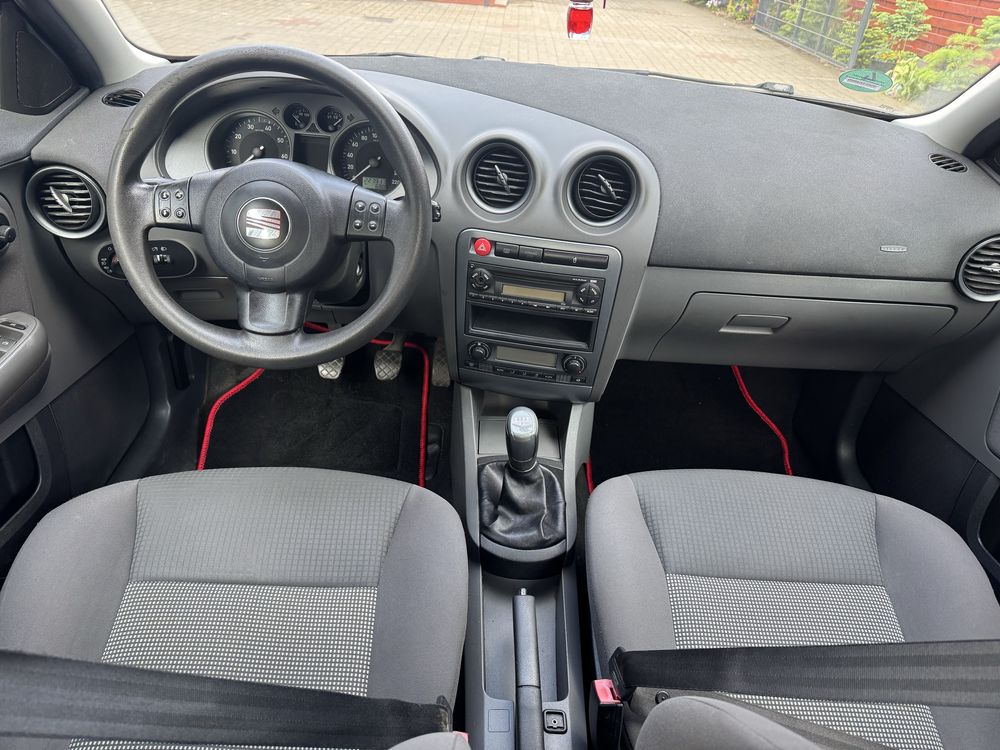 Seat Ibiza 1.4 MPI 86 KM sprowadzony 2007 zarejestrowany klimatronic