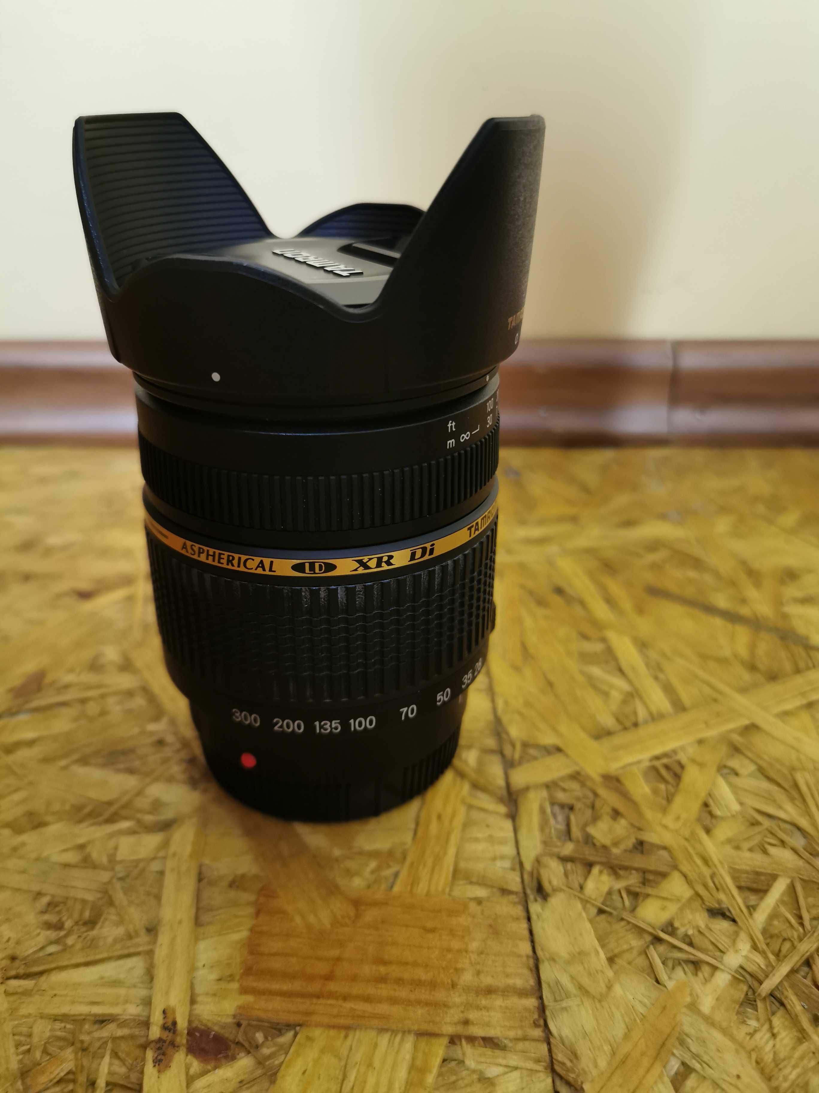 TAMRON AF 28-300mm F/3.5-6.3 (IF) LD XR Di