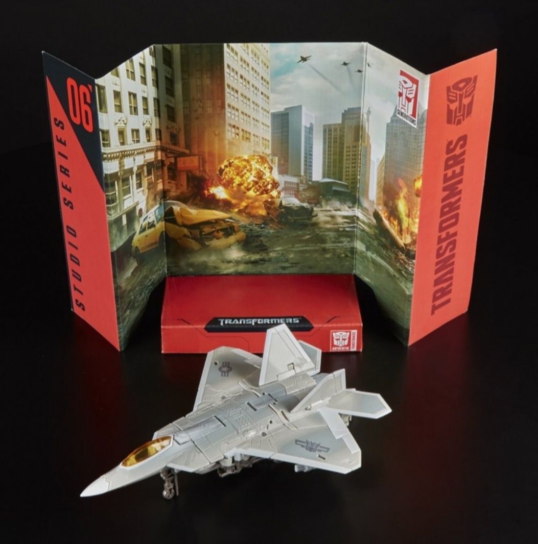 Трансформер Вояжер Старскрім Hasbro Takara Tomy оригінал
