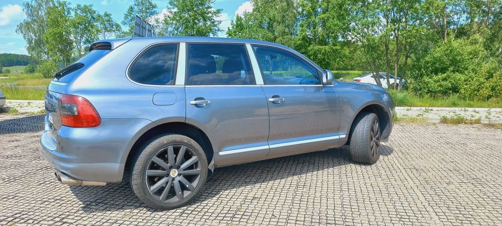 Do sprzedania Porsche Cayenne S