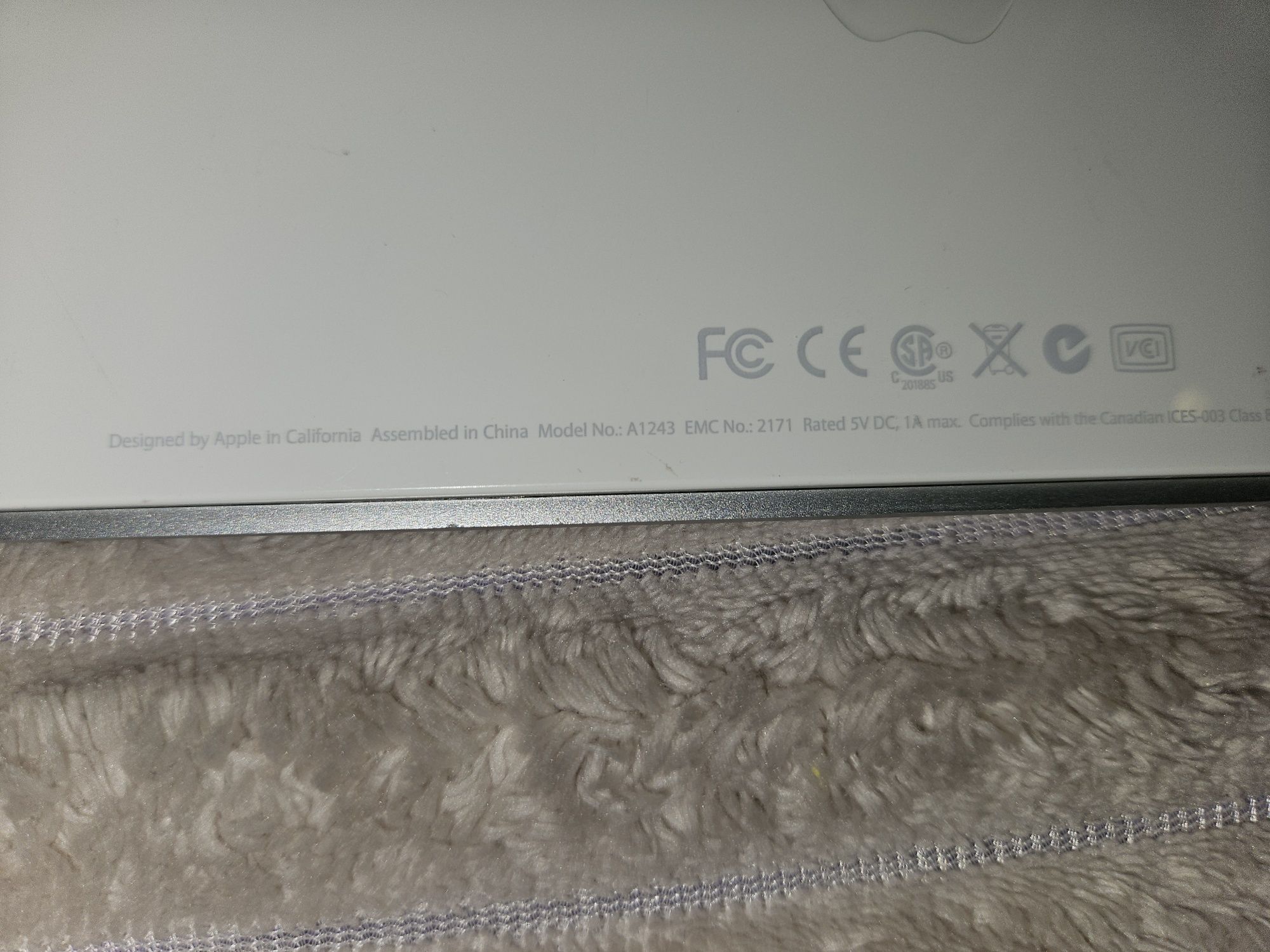 Клавіатура apple A1243(під відновлення)