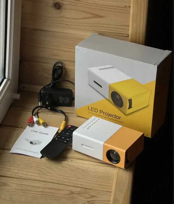 Проектор для дома Мини проектор Проэктор Домашний кинотеатр YJ-300