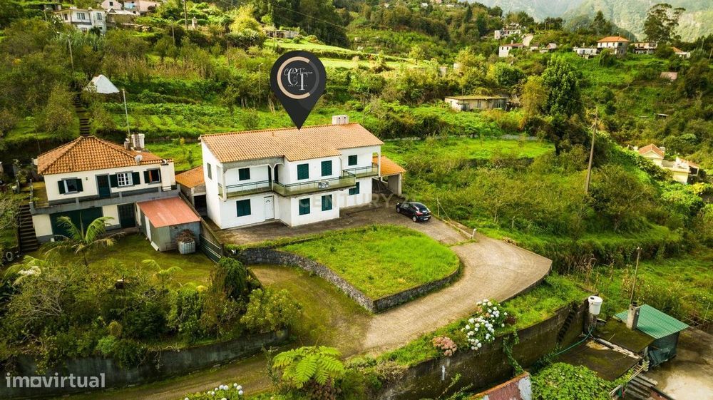 Fantástica Moradia T5 - São Roque do Faial - Santana