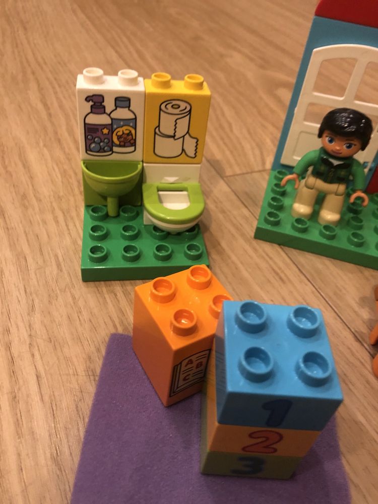Lego duplo przedszkole 10833