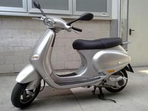 ZAWIESZENIE widelec laga sztyca Vespa 50/125cc LX LXV S ET2 ET4