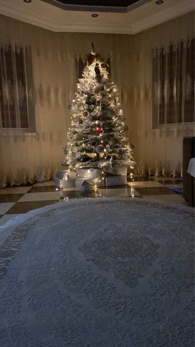 Ялинка засніжена висота 1,80 м