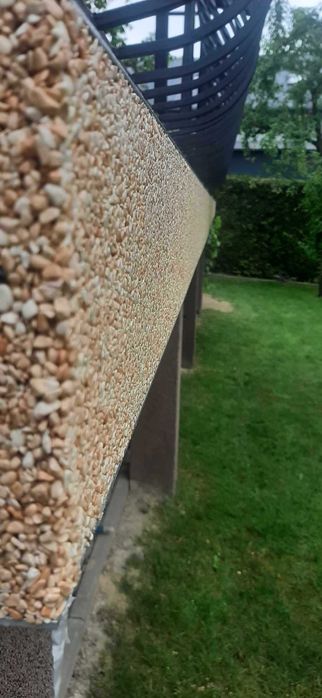 Kamienny dywan układnie płytek - tarasy, balkony, schody
