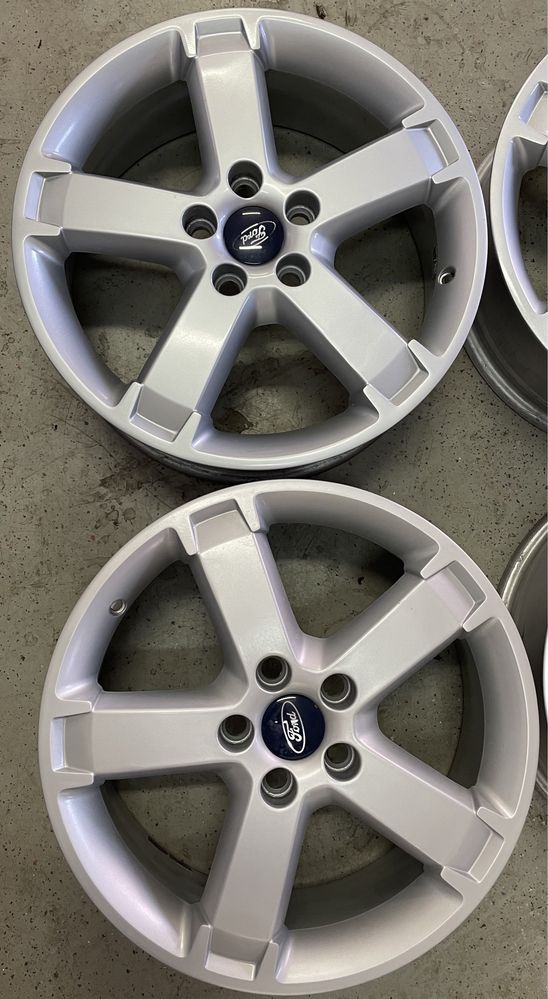 Komplet ALUFelg Felgi FORD 6,5Jx17 5x108 ET52,5 Adax Koźle
