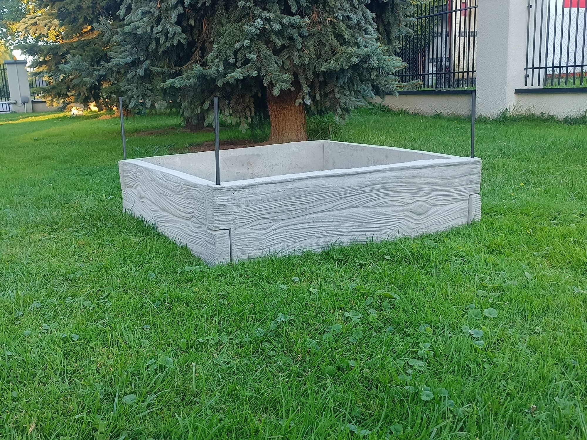 Donica modułowa, warzywnik, grządka podwyższona, rabatka