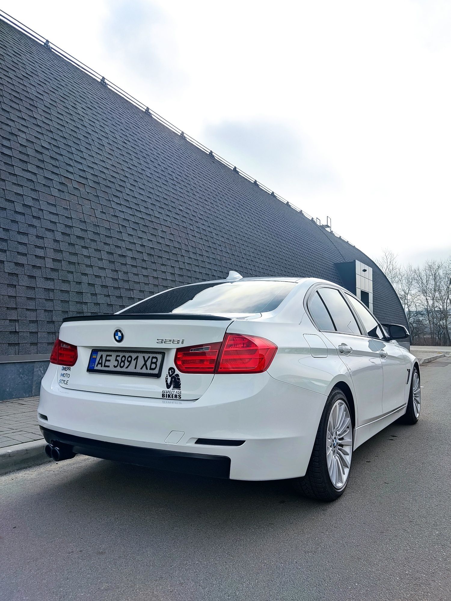 BMW F30 328i, Stage1 300л.с.