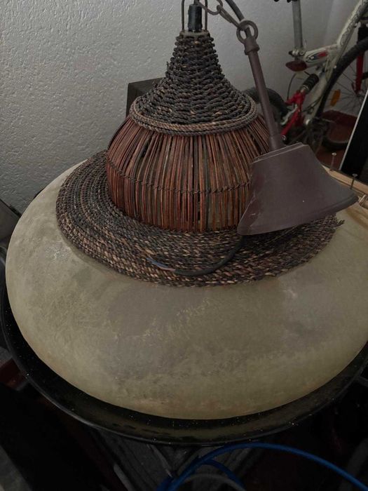 Vendo Candeeiro usado gato preto