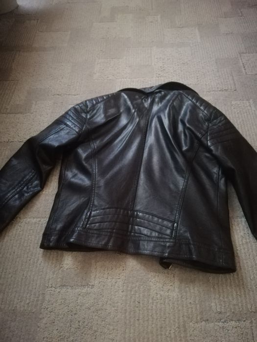 Шкіряна куртка, косуха на дівчинку 10 - 12р