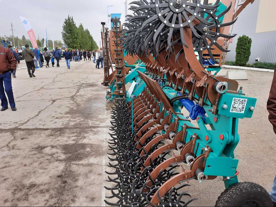 Ротаційна борона, гідравлична мотига, борона Джон Дір посиленна