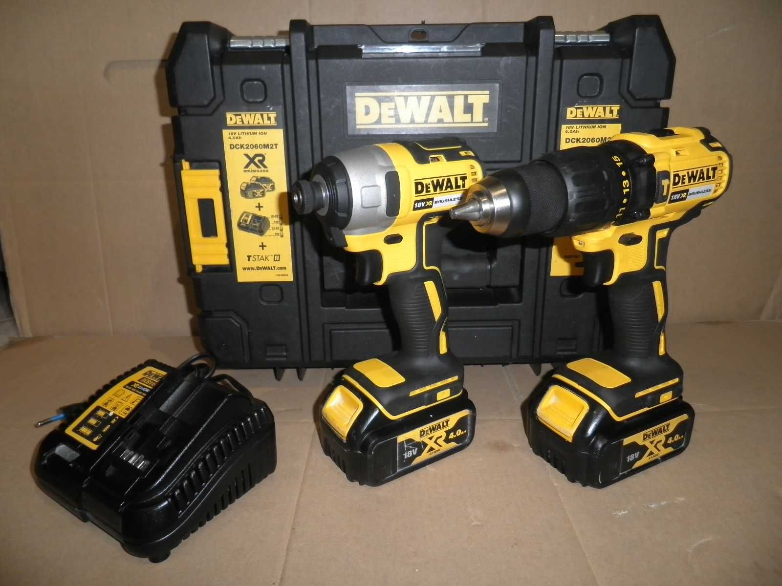 Zestaw Dewalt wkrętarka DCD778 i zakrętarka DCF787